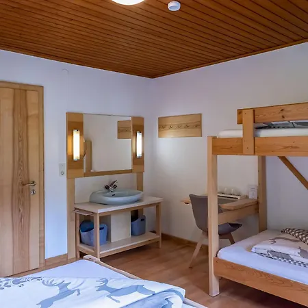 Сasa de vacaciones Alpenchalet By Interhome