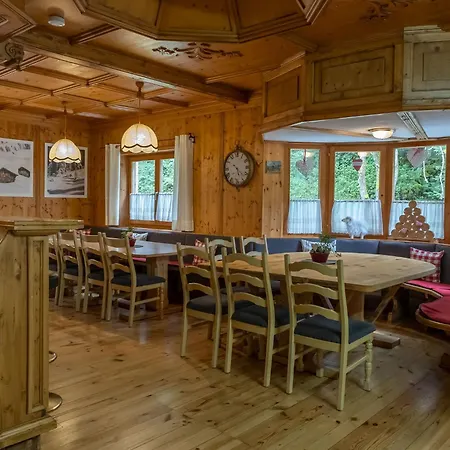 Alpenchalet By Interhome Tatil Evi *